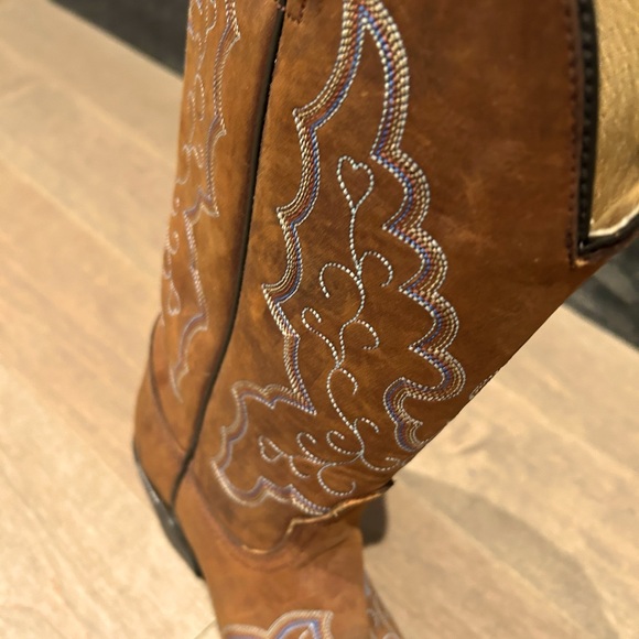 Cowboy Boots - Size 8 - Picture 3 of 13